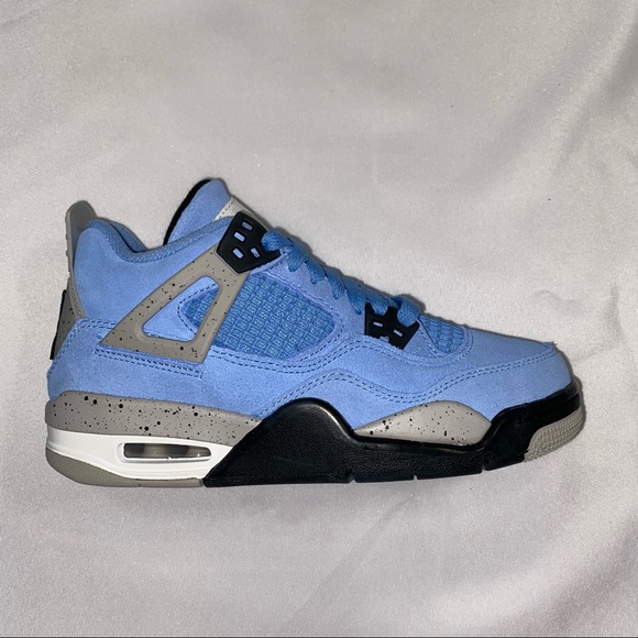 Jordan Shoes - Nike Air Jordan 4 GS University Blue 4Y 5.5W NEW